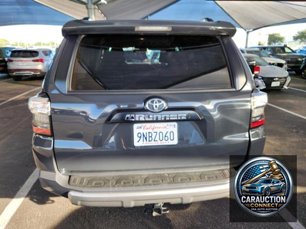 2024 Toyota 4Runner TRD Off Road