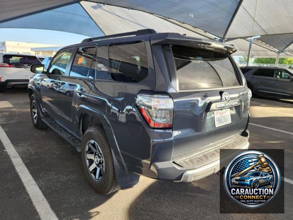 2024 Toyota 4Runner TRD Off Road