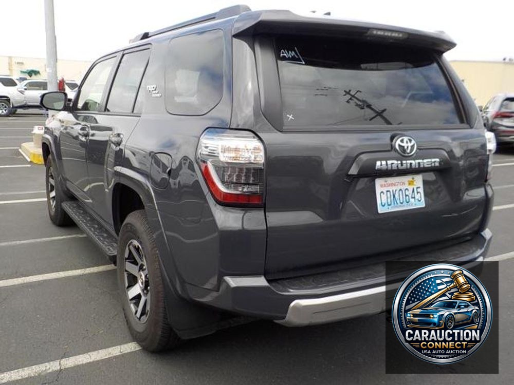 2024 Toyota 4Runner TRD Off Road