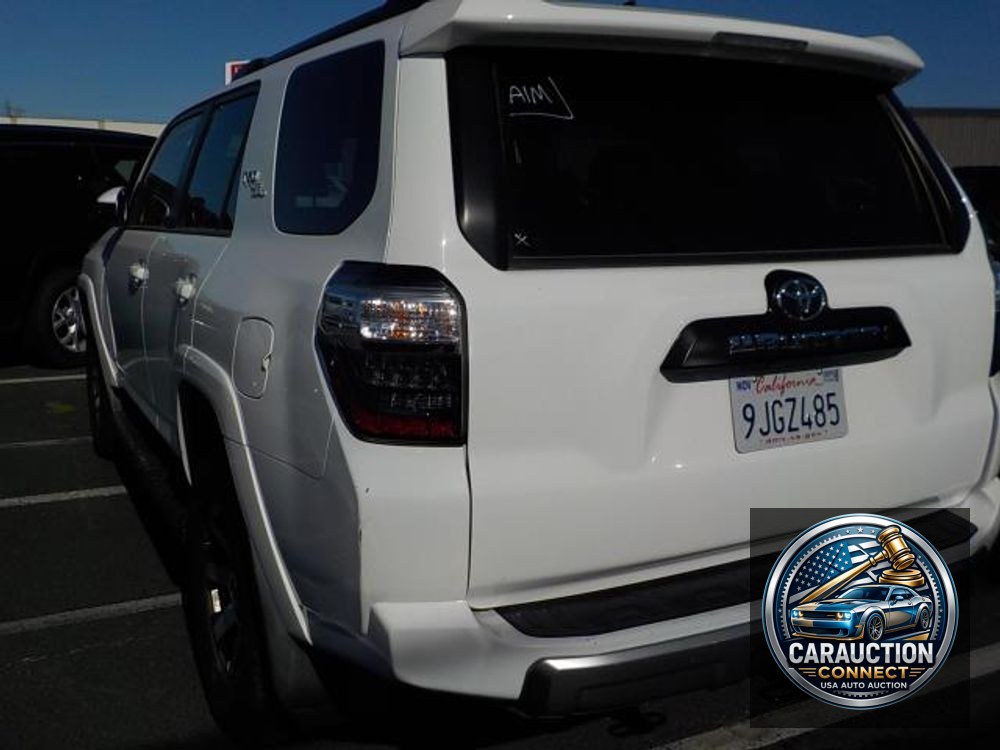 2024 Toyota 4Runner TRD Off Road
