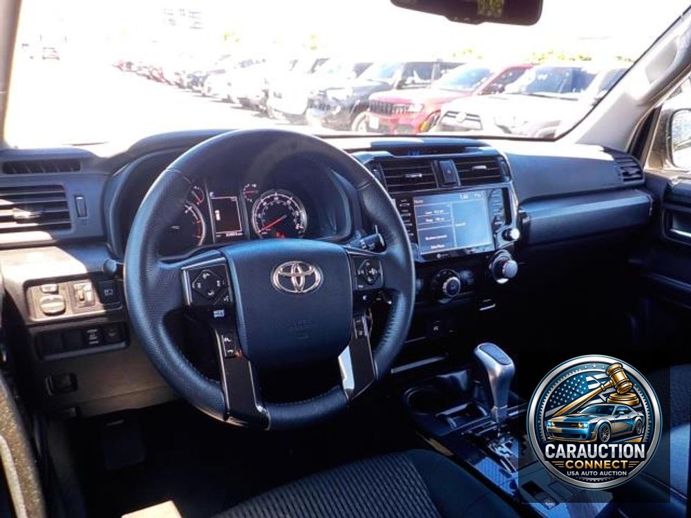 2024 Toyota 4Runner TRD Off Road
