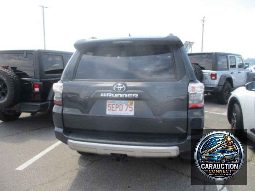 2024 Toyota 4Runner TRD Off Road
