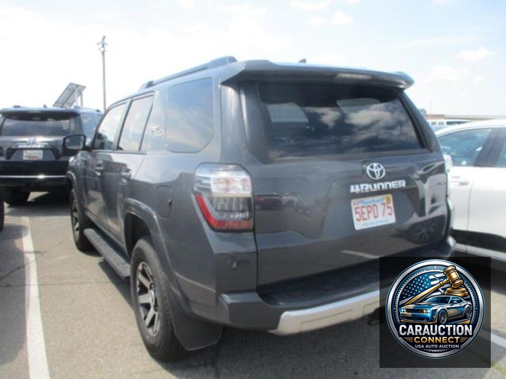 2024 Toyota 4Runner TRD Off Road