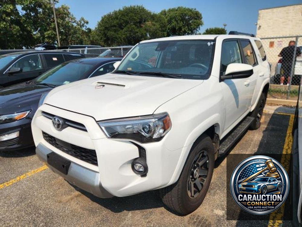 2024 Toyota 4Runner TRD Off Road
