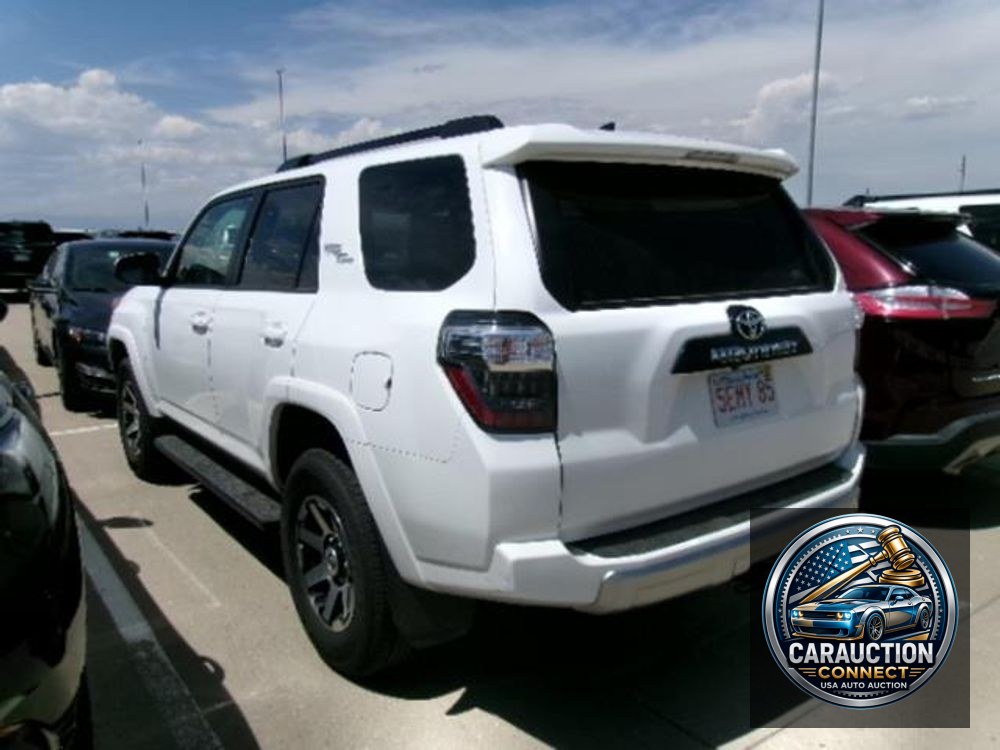 2024 Toyota 4Runner TRD Off Road
