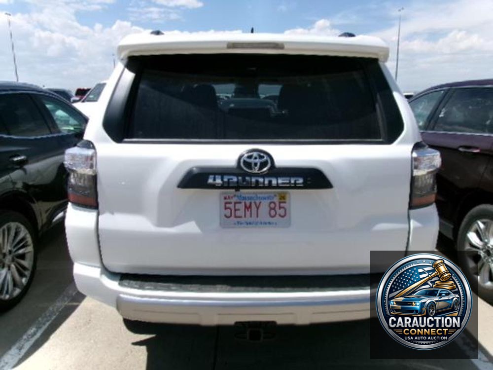2024 Toyota 4Runner TRD Off Road