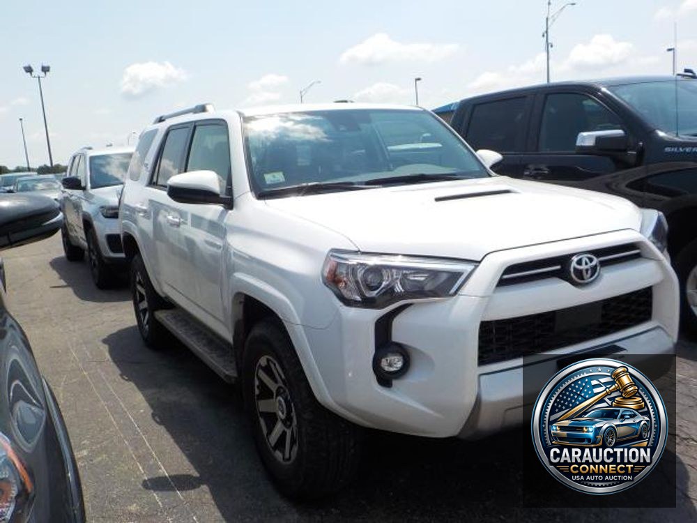2024 Toyota 4Runner TRD Off Road