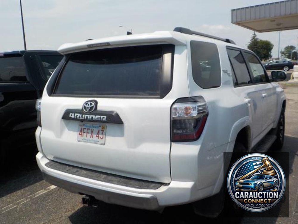 2024 Toyota 4Runner TRD Off Road