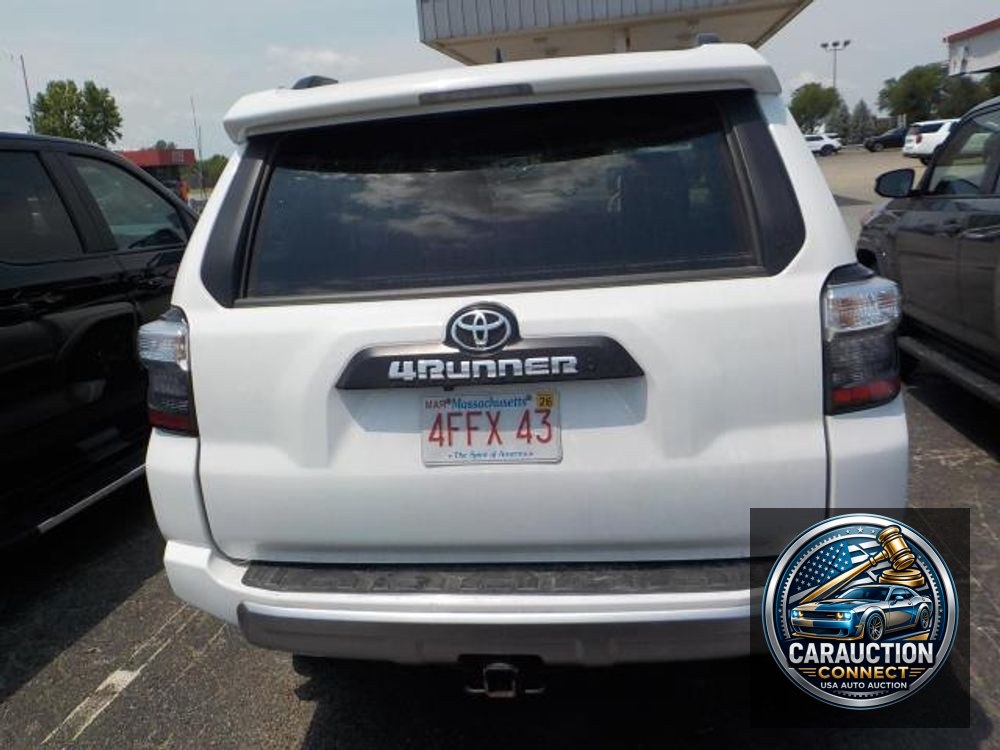 2024 Toyota 4Runner TRD Off Road