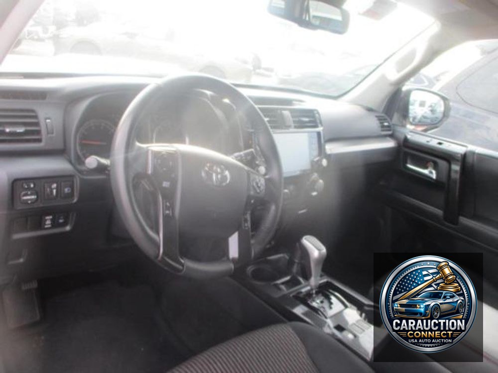 2024 Toyota 4Runner TRD Off Road
