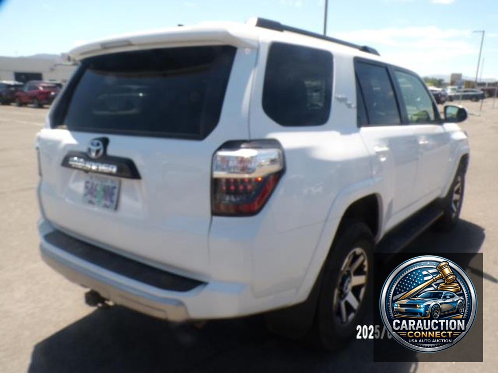 2024 Toyota 4Runner TRD Off Road