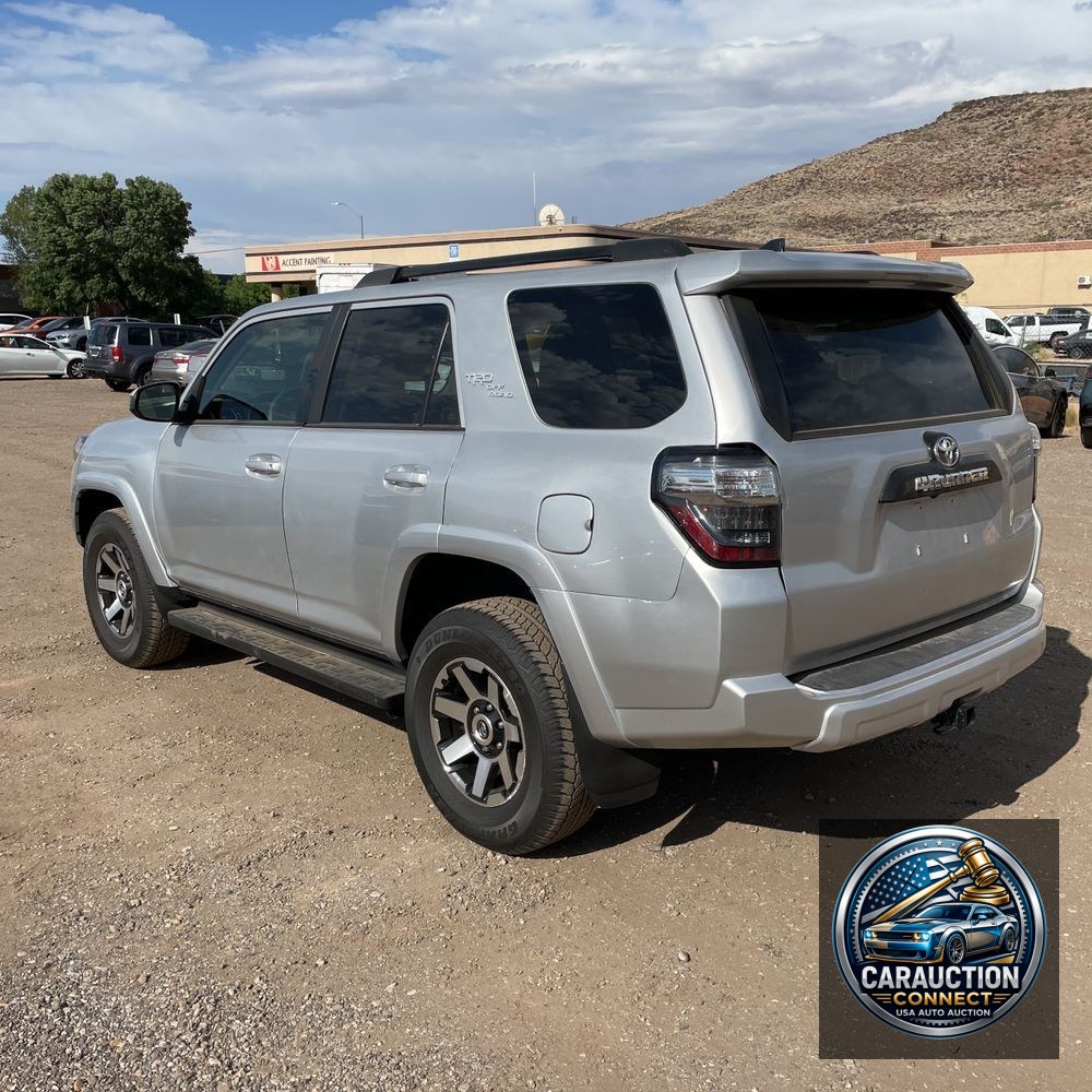 2024 Toyota 4Runner TRD Off-Road