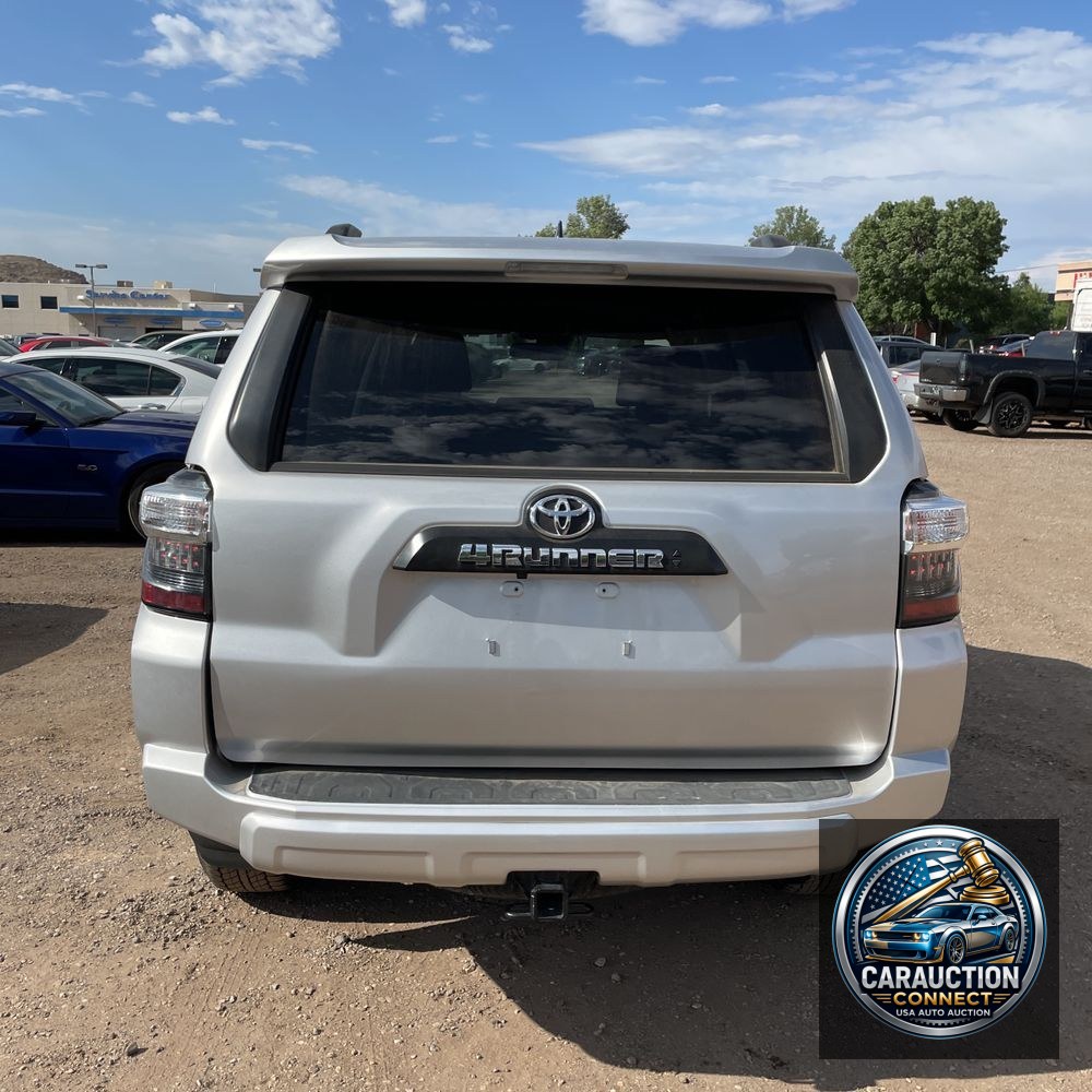 2024 Toyota 4Runner TRD Off-Road