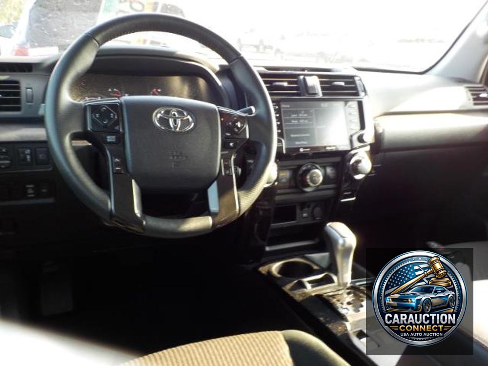2024 Toyota 4Runner TRD Off Road
