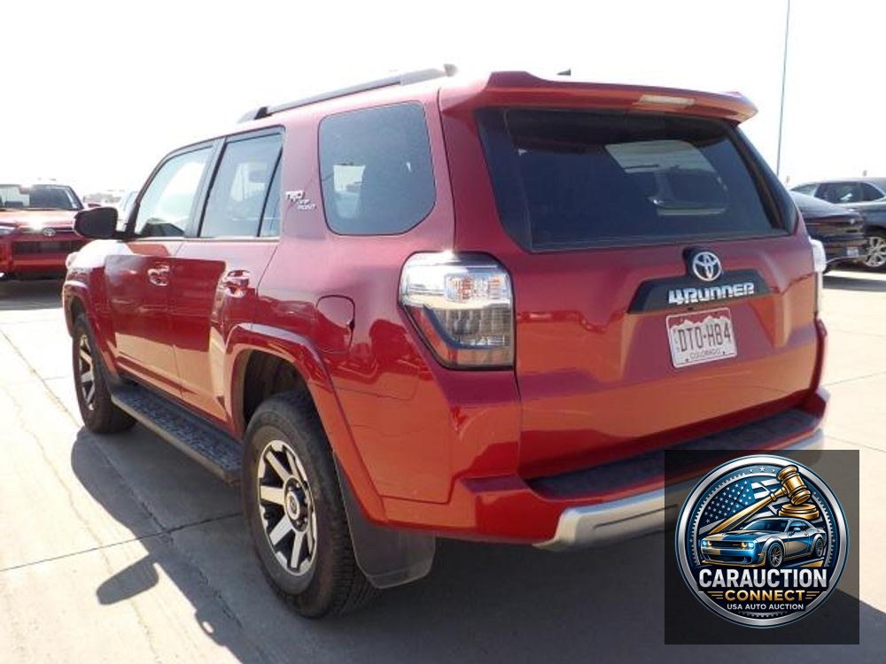 2024 Toyota 4Runner TRD Off Road