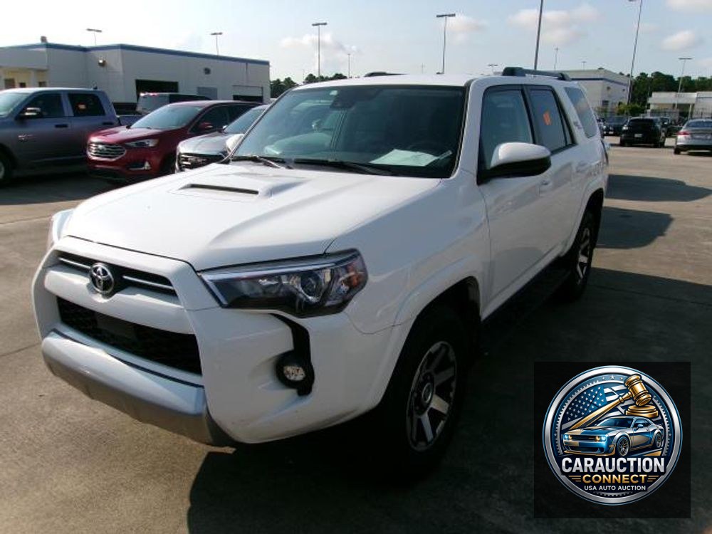 2024 Toyota 4Runner TRD Off Road