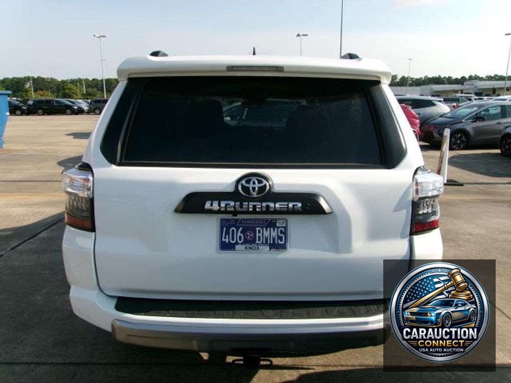2024 Toyota 4Runner TRD Off Road