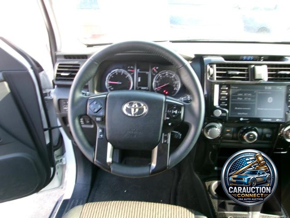 2024 Toyota 4Runner TRD Off Road