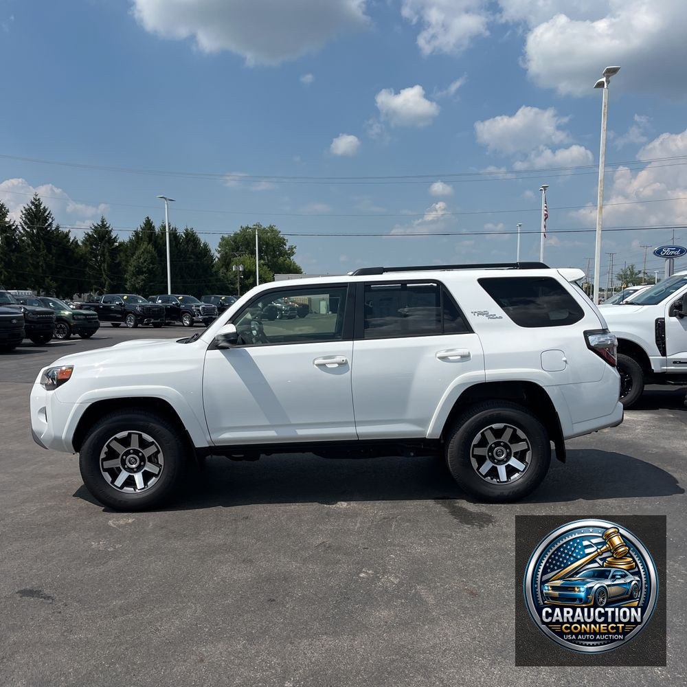 2024 Toyota 4Runner TRD Off-Road