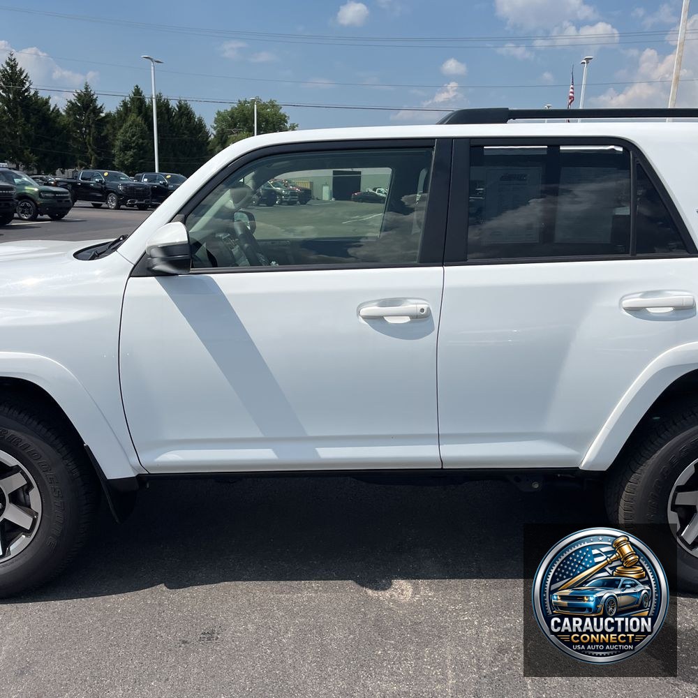 2024 Toyota 4Runner TRD Off-Road