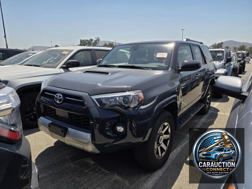 2024 Toyota 4Runner TRD Off Road