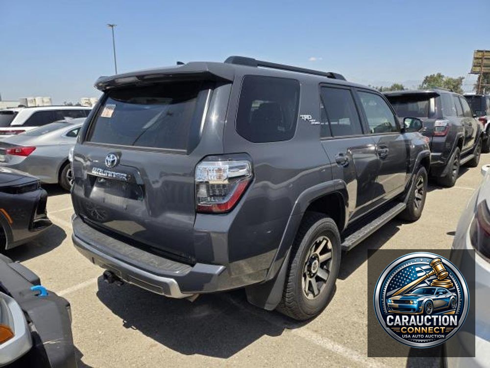 2024 Toyota 4Runner TRD Off Road