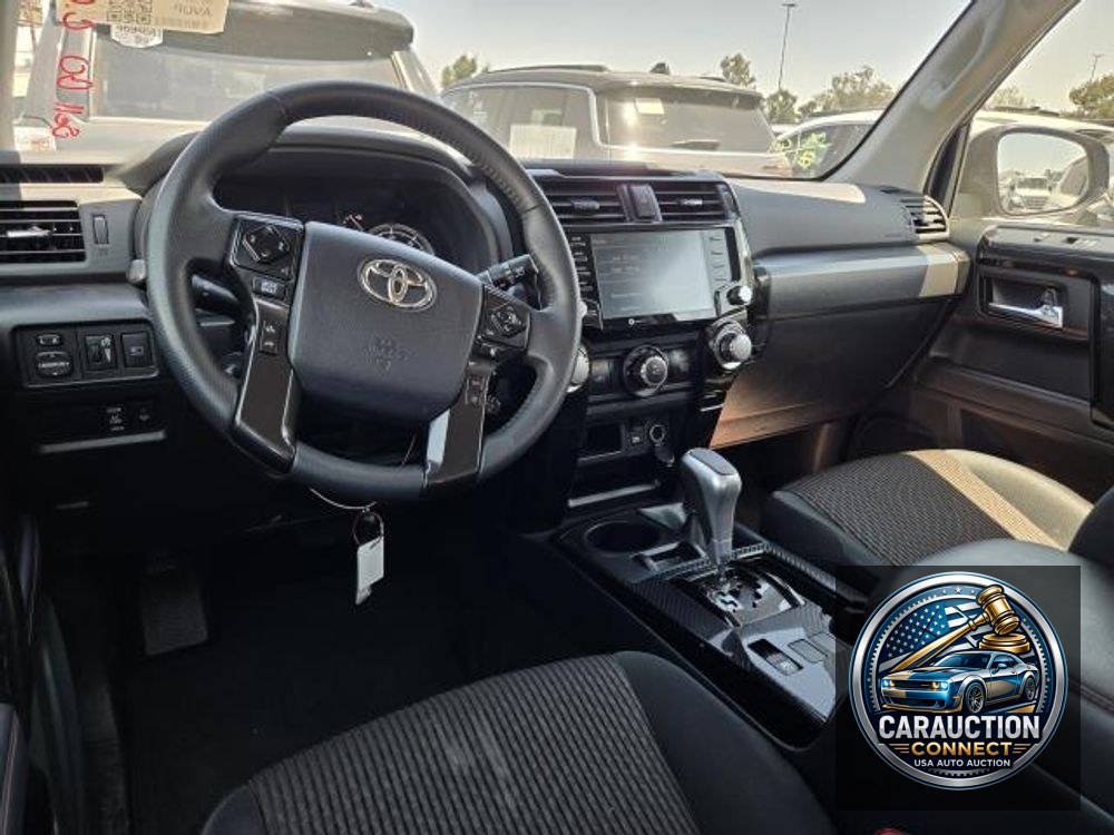 2024 Toyota 4Runner TRD Off Road