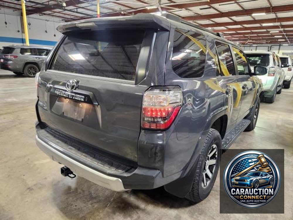2024 Toyota 4Runner SR5