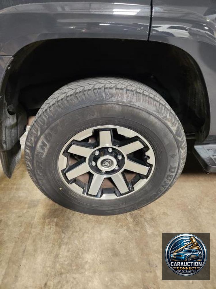 2024 Toyota 4Runner SR5