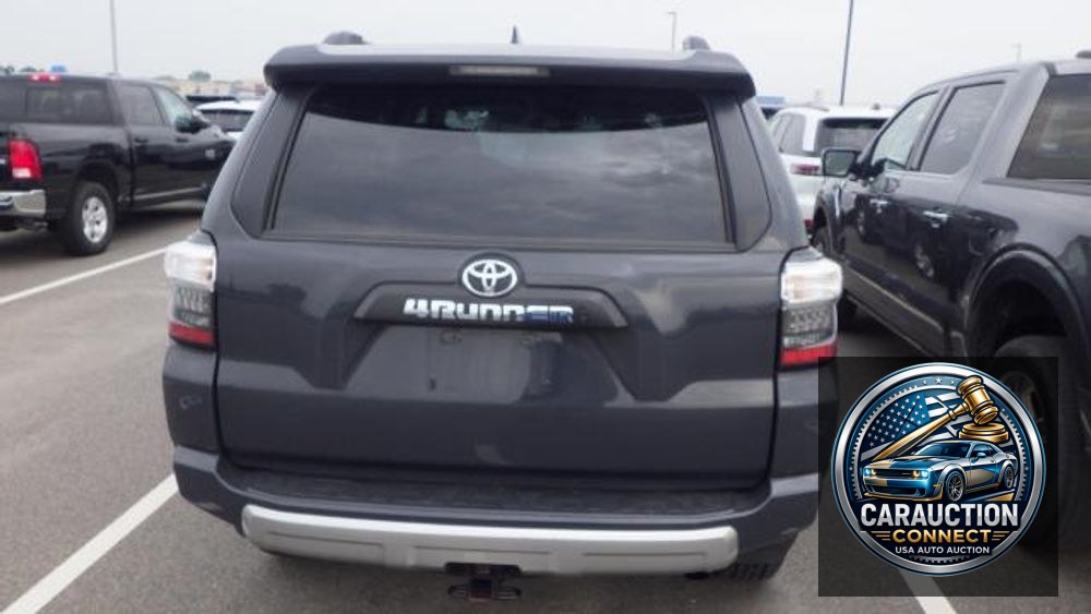 2024 Toyota 4Runner TRD Off Road