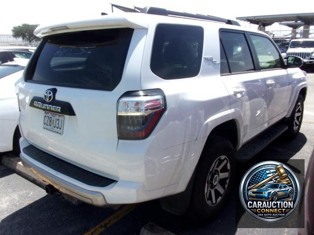 2024 Toyota 4Runner TRD Off Road