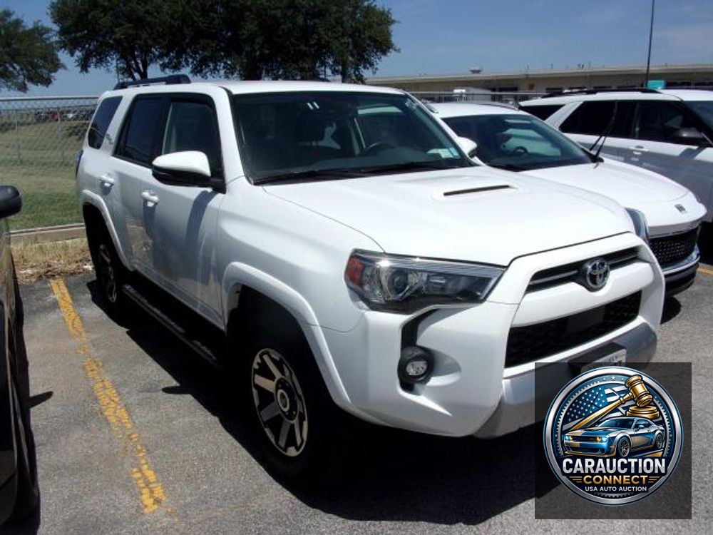 2024 Toyota 4Runner TRD Off Road
