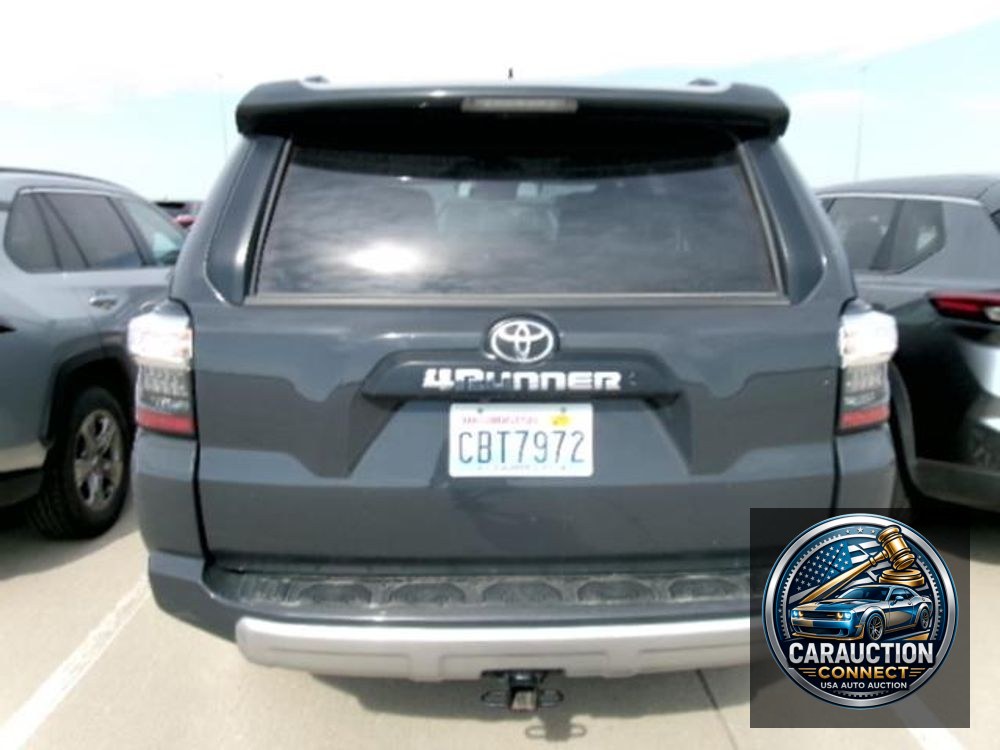 2024 Toyota 4Runner TRD Off Road