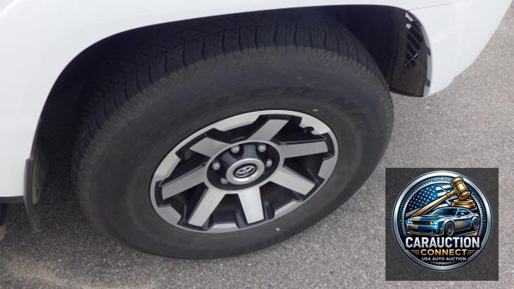 2024 Toyota 4Runner TRD Off Road