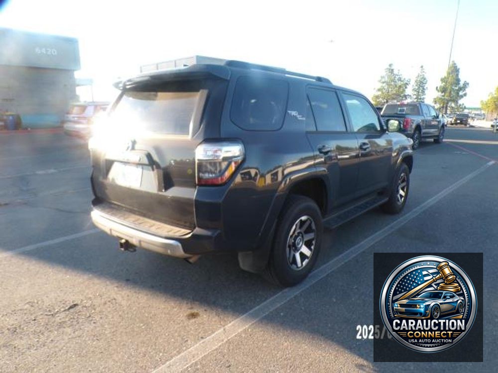 2024 Toyota 4Runner TRD Off Road