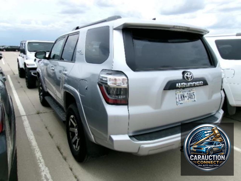 2024 Toyota 4Runner TRD Off Road