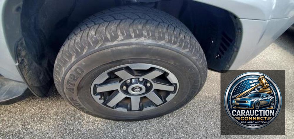 2024 Toyota 4Runner TRD Off Road