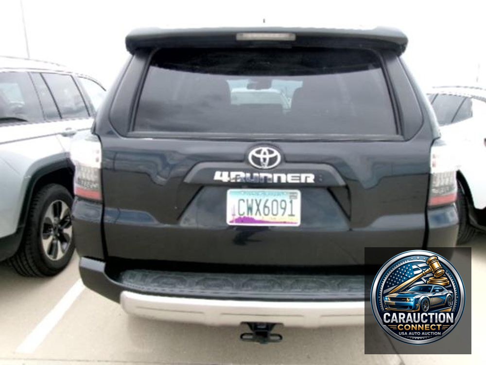 2024 Toyota 4Runner TRD Off Road