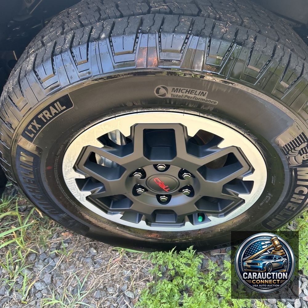 2025 Toyota 4Runner TRD Off-Road Premium HV