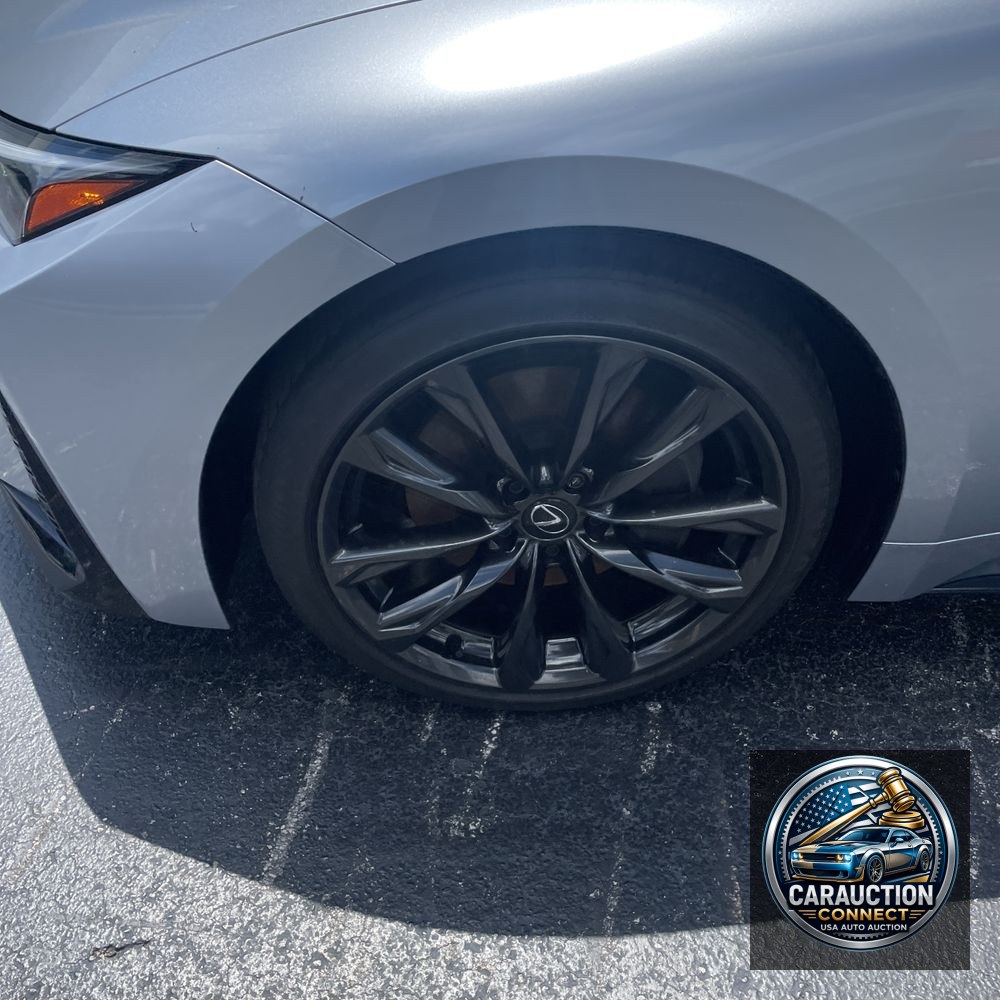 2024 Lexus IS 350 F SPORT Design