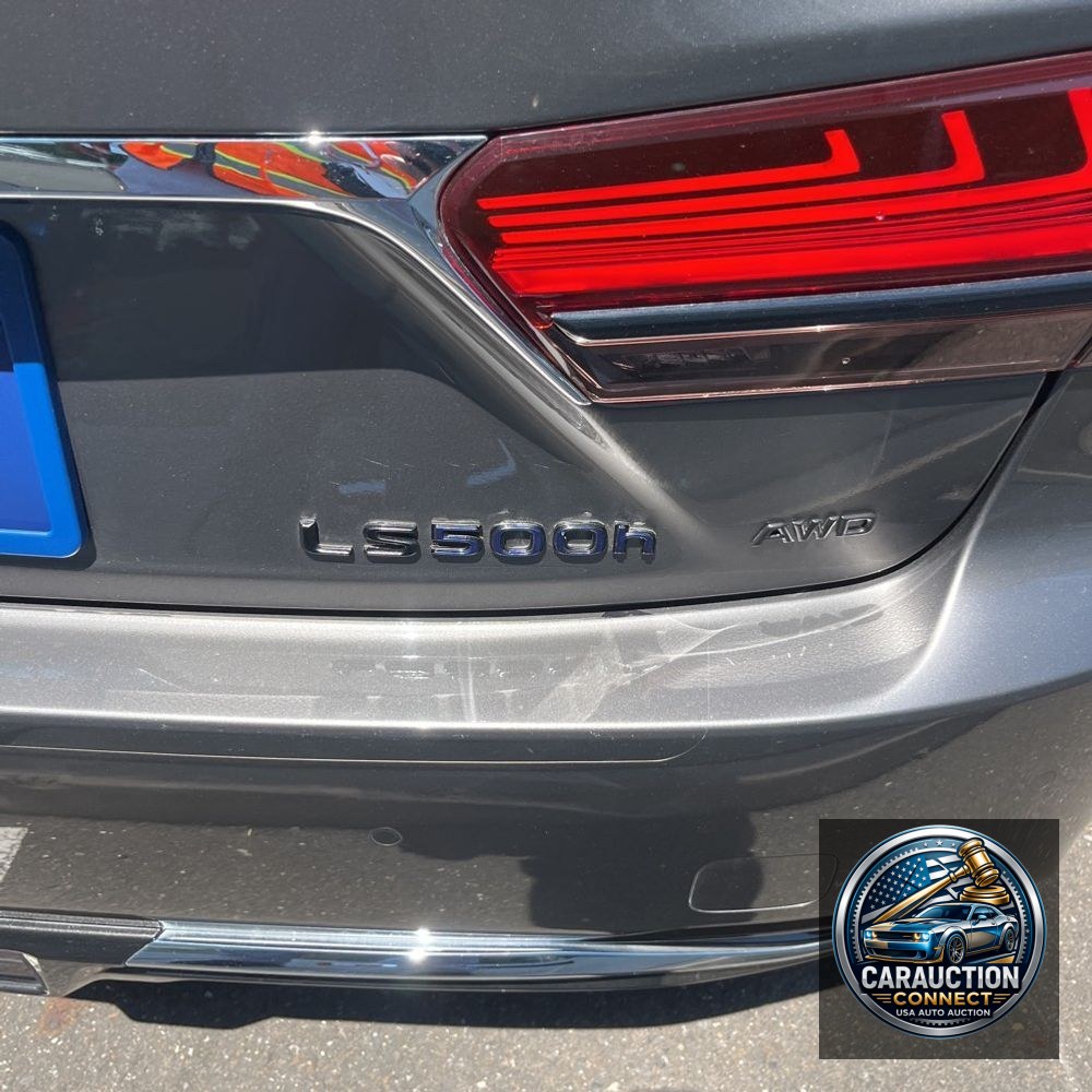 2022 Lexus LS 500h Base