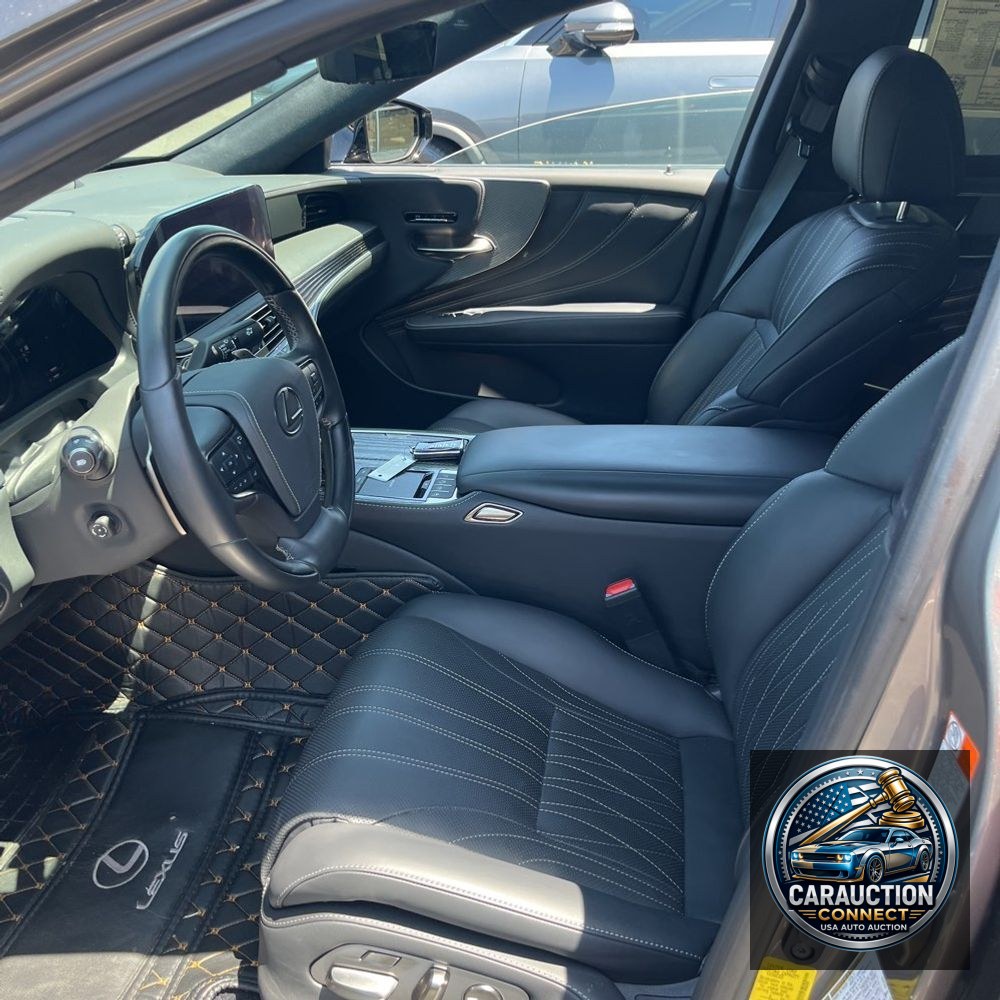 2022 Lexus LS 500h Base
