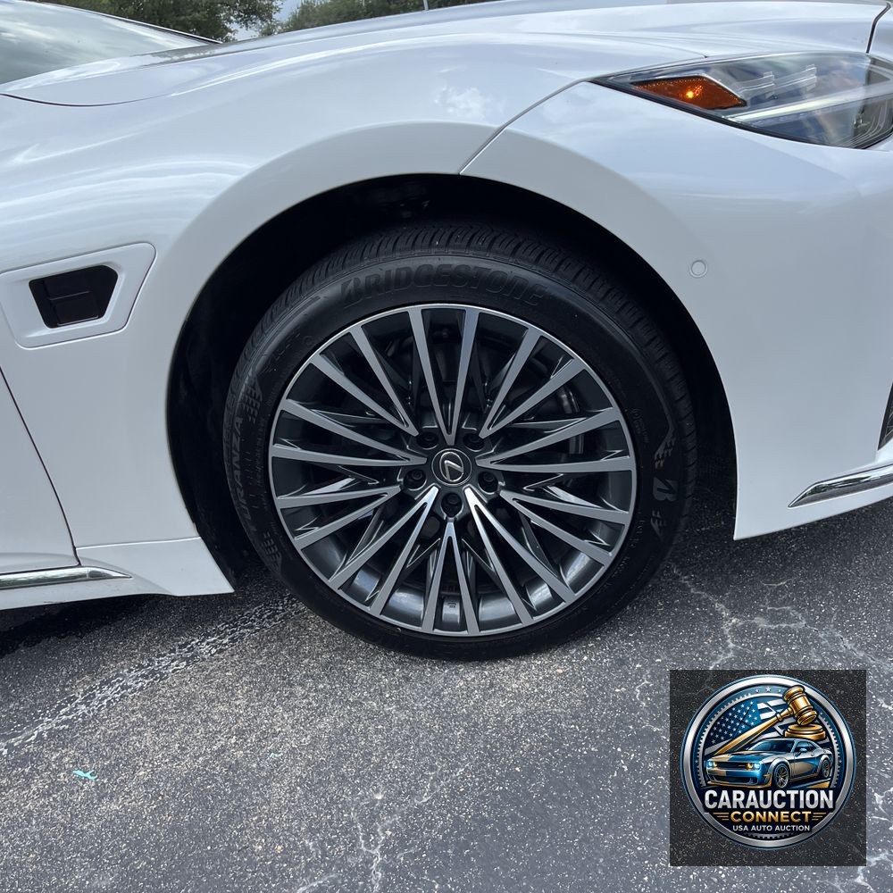 2024 Lexus LS 500h Base