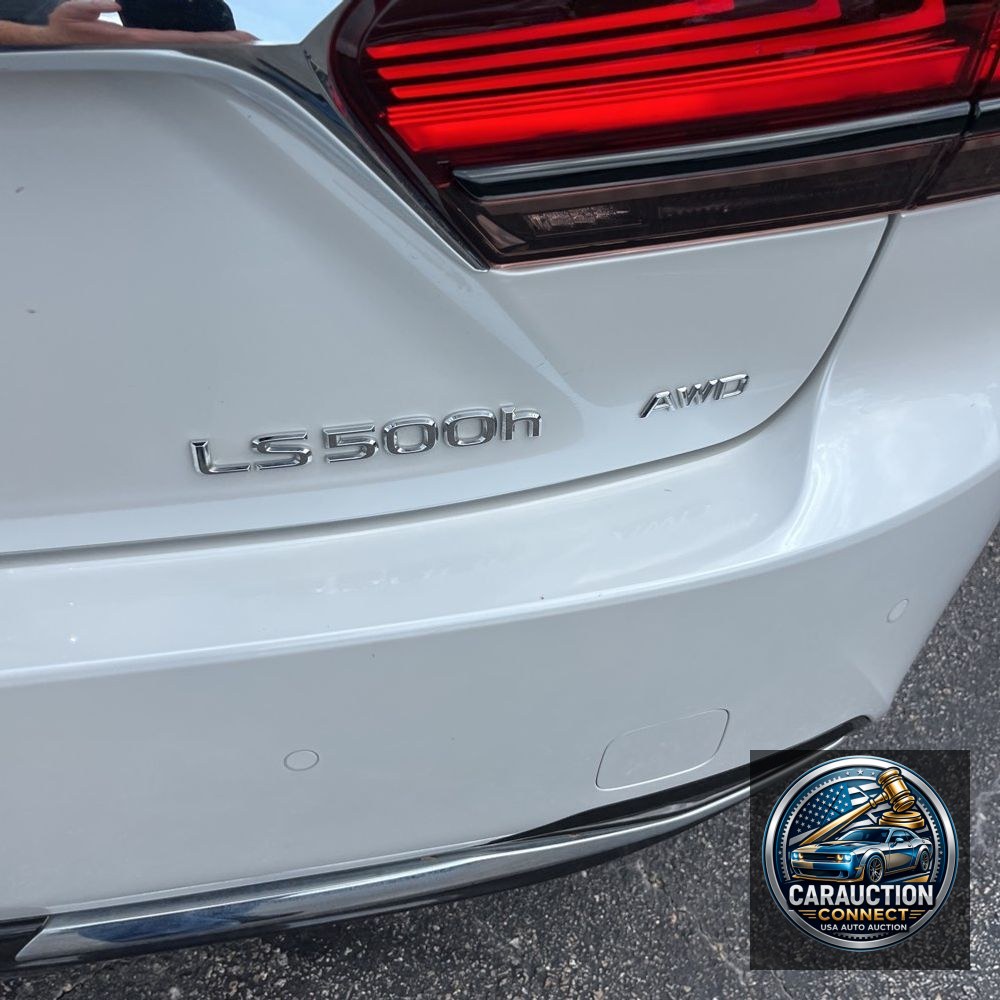 2024 Lexus LS 500h Base
