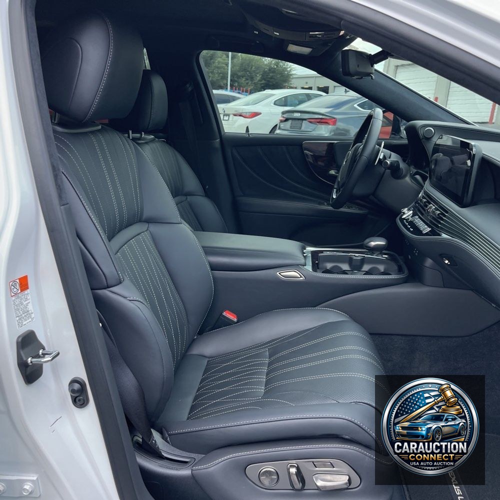 2024 Lexus LS 500h Base