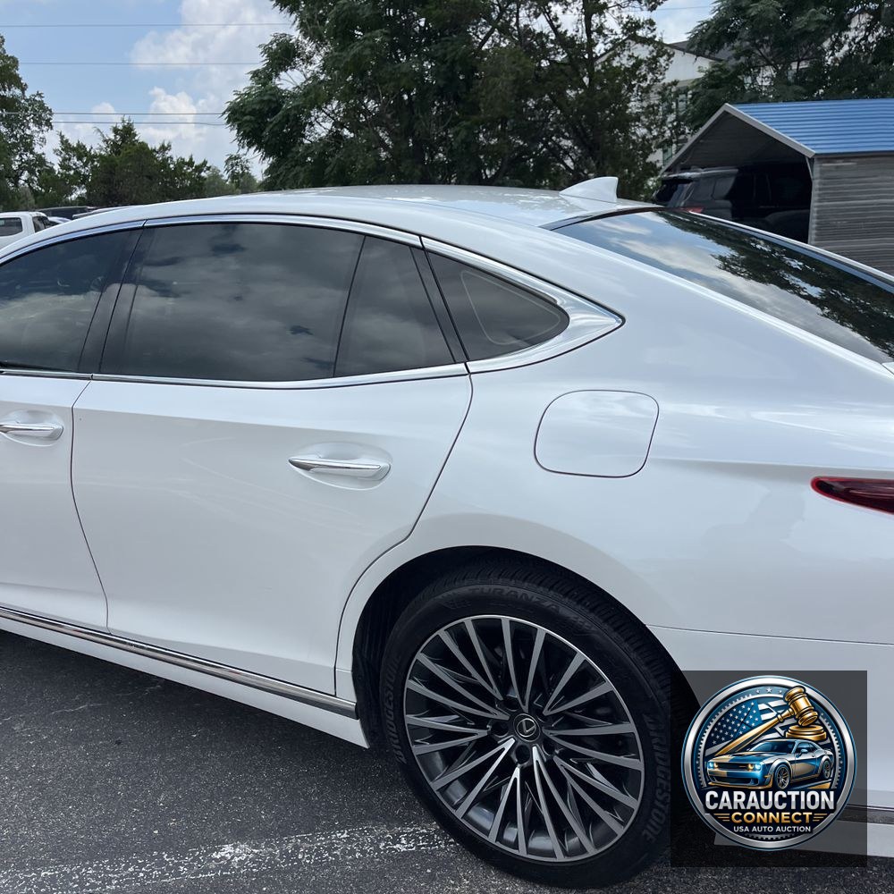 2024 Lexus LS 500h Base