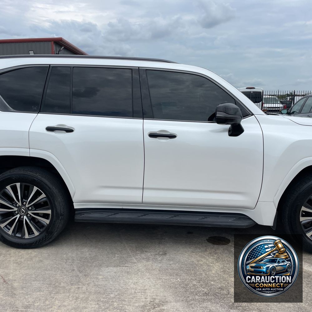 2022 Lexus LX 600 Premium