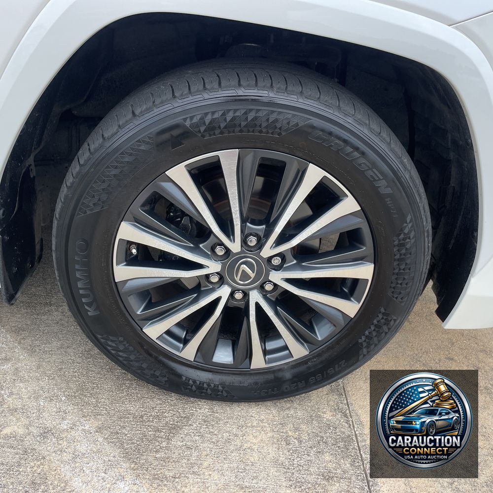 2022 Lexus LX 600 Premium