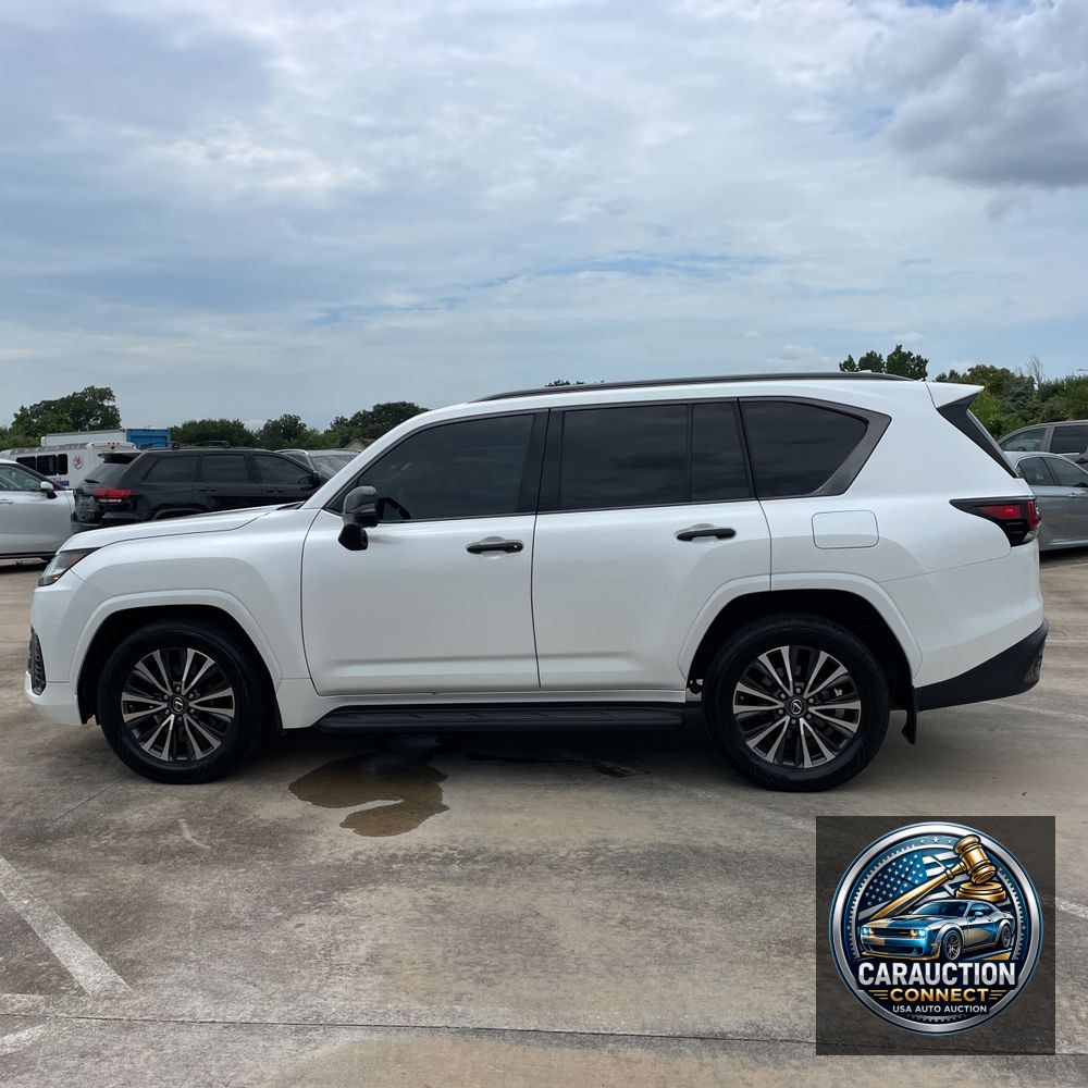 2022 Lexus LX 600 Premium