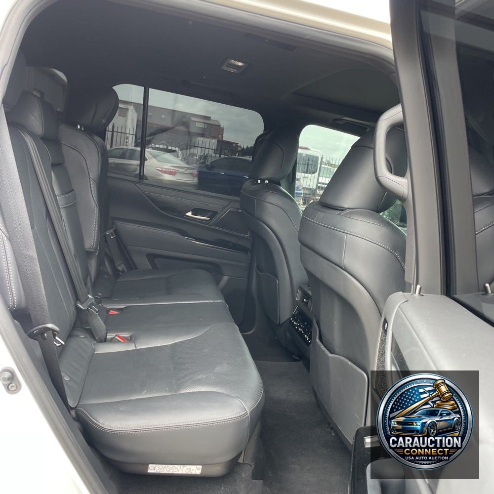 2022 Lexus LX 600 Premium